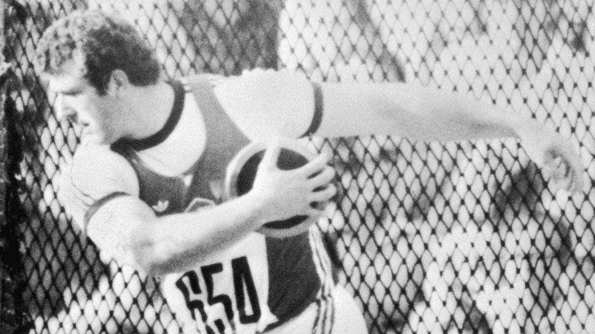 Zemřel legendární diskař Imrich Bugár